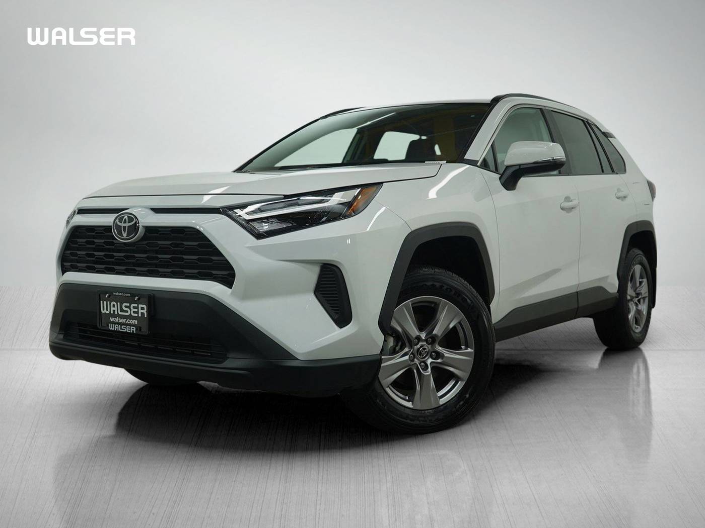 2025 Toyota RAV4 XLE — SUV — 6,203 mi — Bloomington, MN