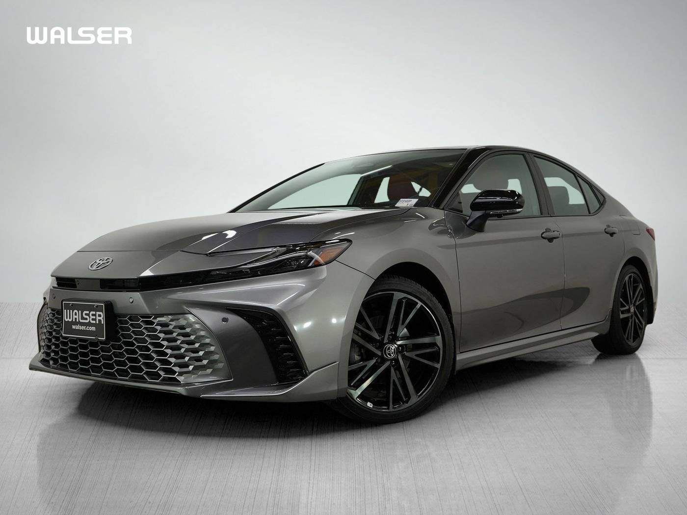 2025 Toyota Camry Hybrid XSE — Sedan — 18,049 mi — Bloomington, MN