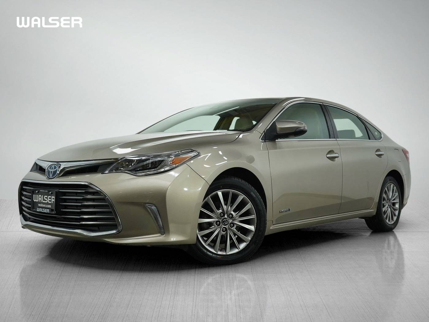 2016 Toyota Avalon Hybrid Limited — Sedan — 96,290 mi — Bloomington, MN