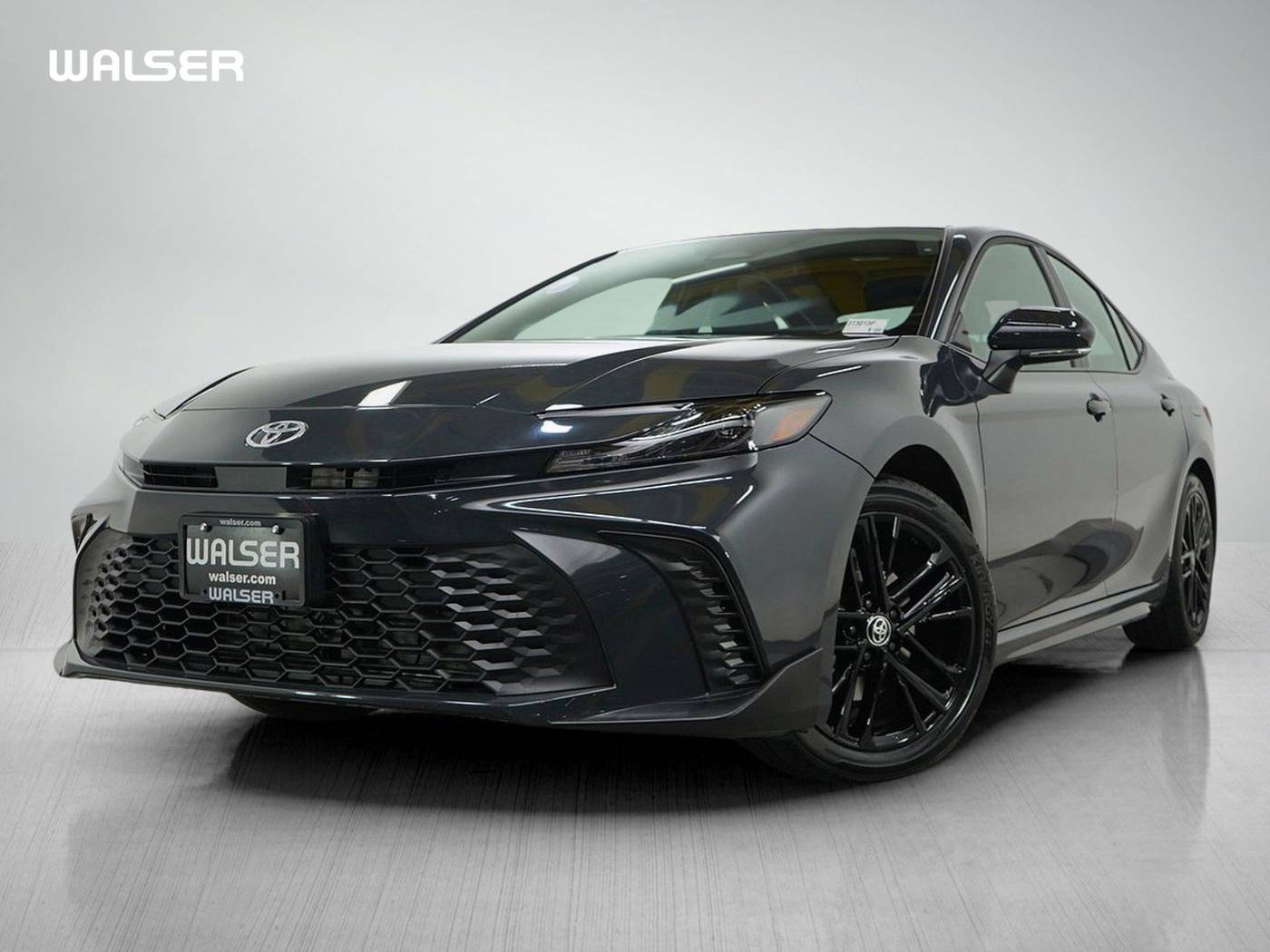 2025 Toyota Camry Hybrid SE — Sedan — 8,152 mi — Bloomington, MN