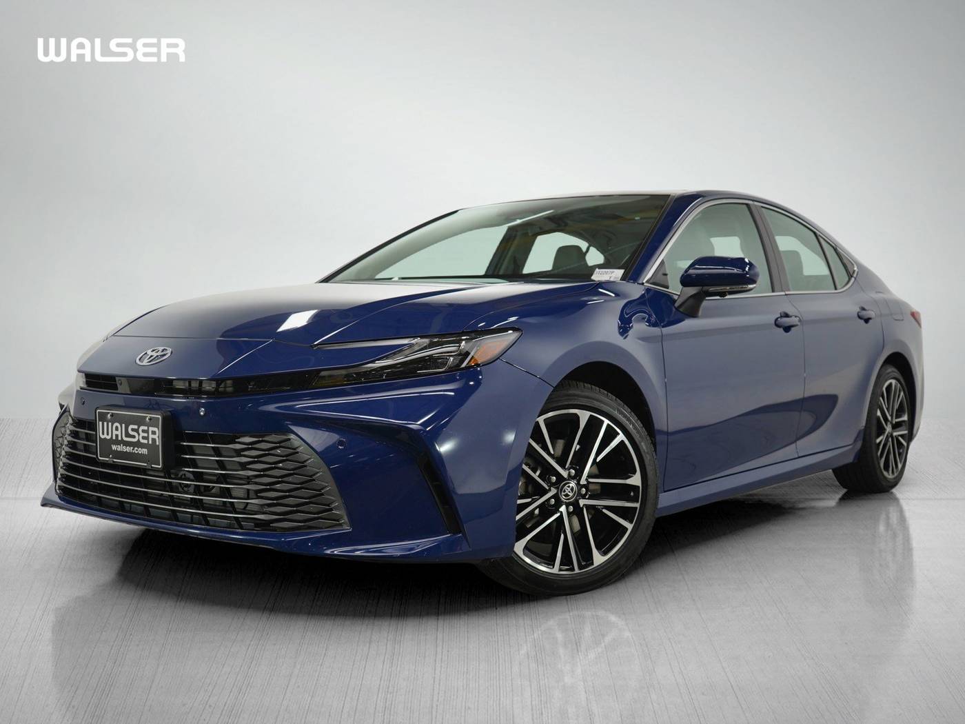2025 Toyota Camry XLE — Sedan — 5,097 mi — Bloomington, MN