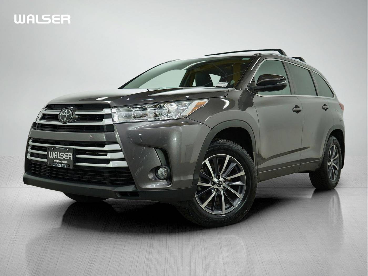 2017 Toyota Highlander XLE — SUV — 81,829 mi — Bloomington, MN