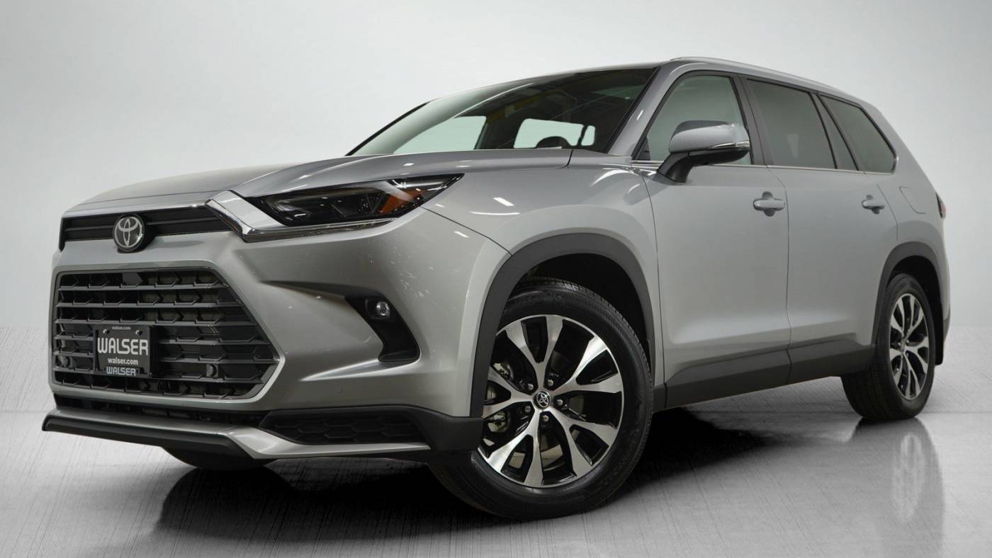 2024 Toyota Grand Highlander Hybrid MAX Limited — SUV — 10,363 mi — Bloomington, MN