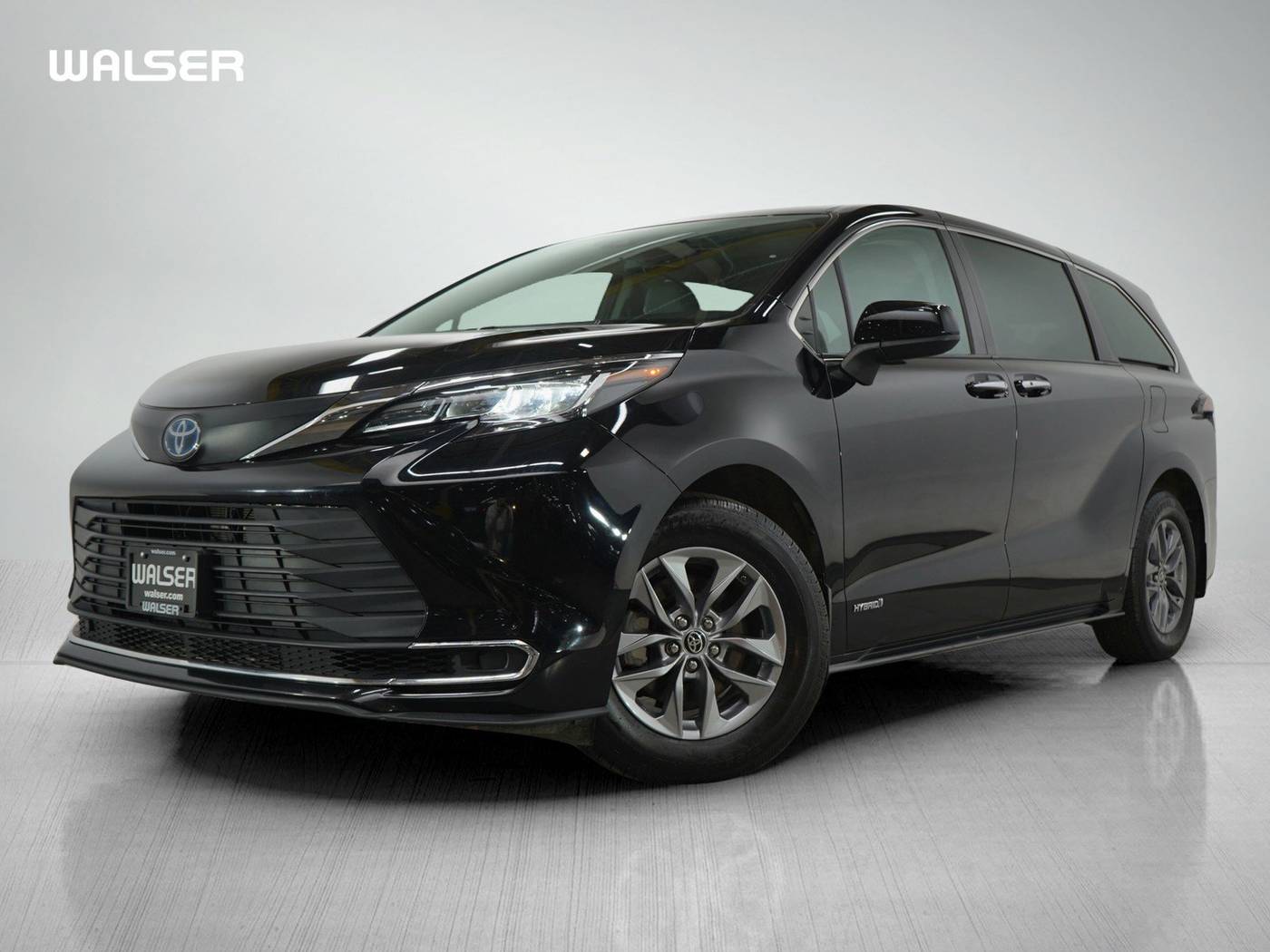 2021 Toyota Sienna LE — Minivan — 50,235 mi — Bloomington, MN