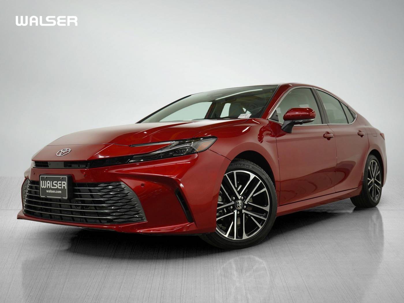 2025 Toyota Camry XLE — Sedan — 1,953 mi — Bloomington, MN