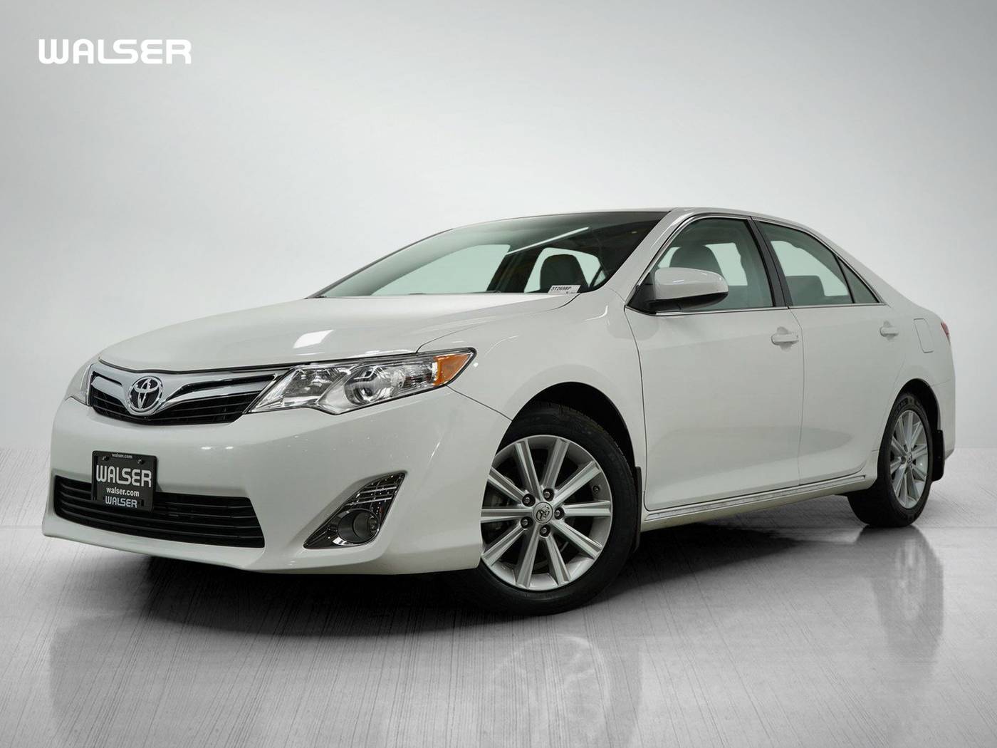 2012 Toyota Camry XLE V6 — Sedan — 71,614 mi — Bloomington, MN