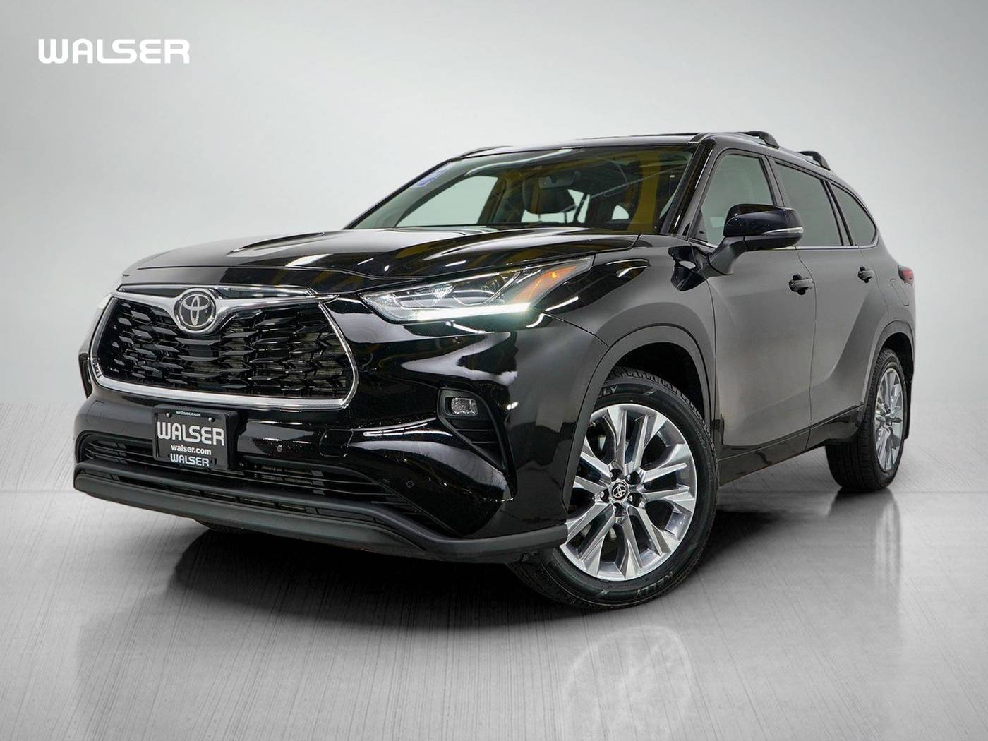 2023 Toyota Highlander L — SUV — 40,498 mi — Bloomington, MN