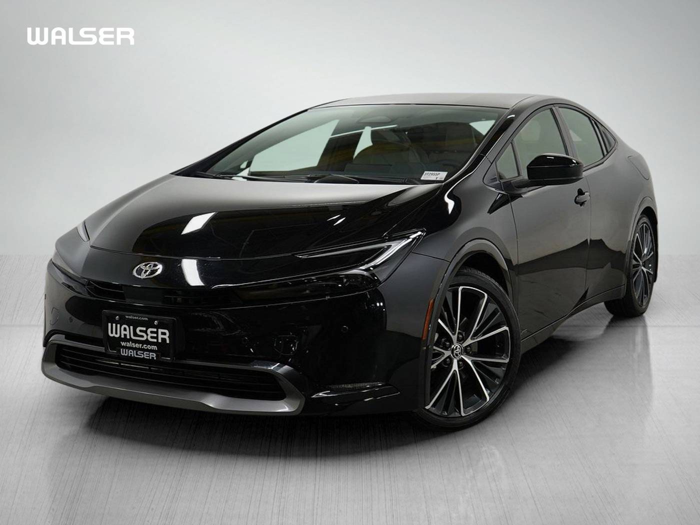 2024 Toyota Prius XLE — Hatchback — 10,483 mi — Bloomington, MN