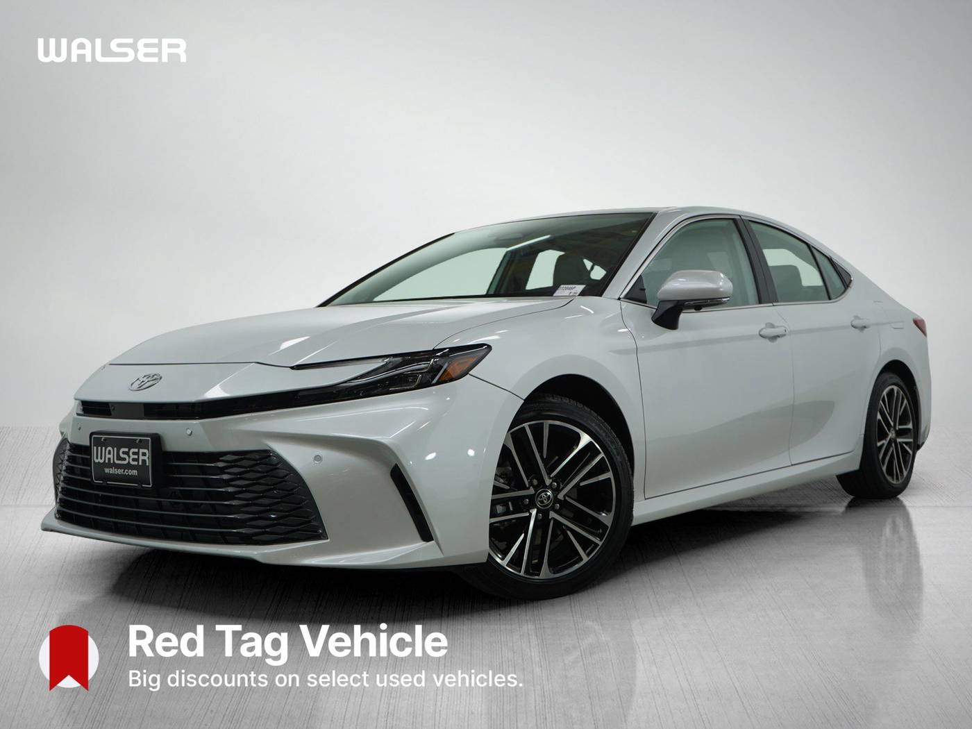 2025 Toyota Camry XLE — Sedan — 8,063 mi — Bloomington, MN
