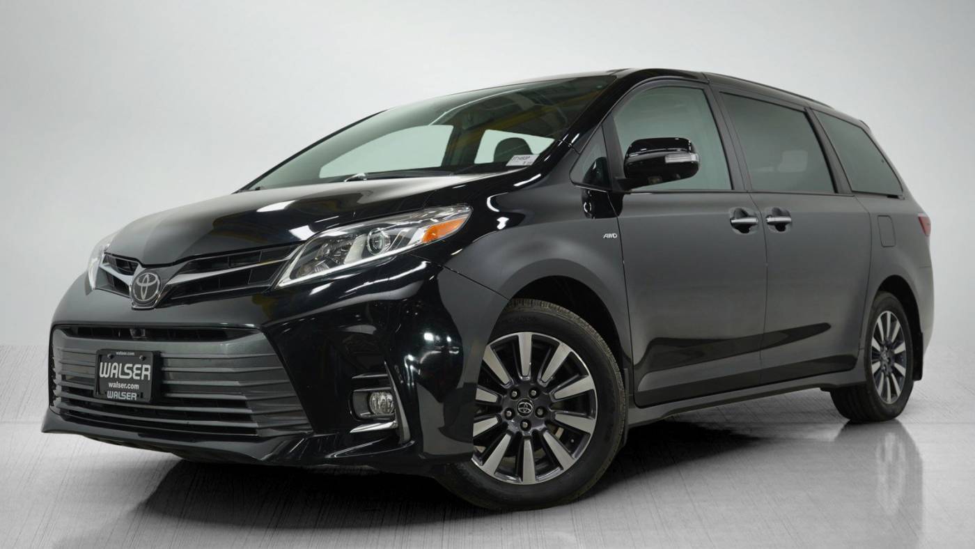 2018 Toyota Sienna Limited Premium — Minivan — 45,984 mi — Bloomington, MN