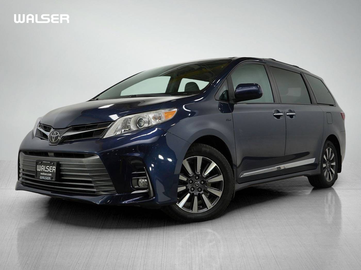 2018 Toyota Sienna XLE — Minivan — 93,324 mi — Bloomington, MN