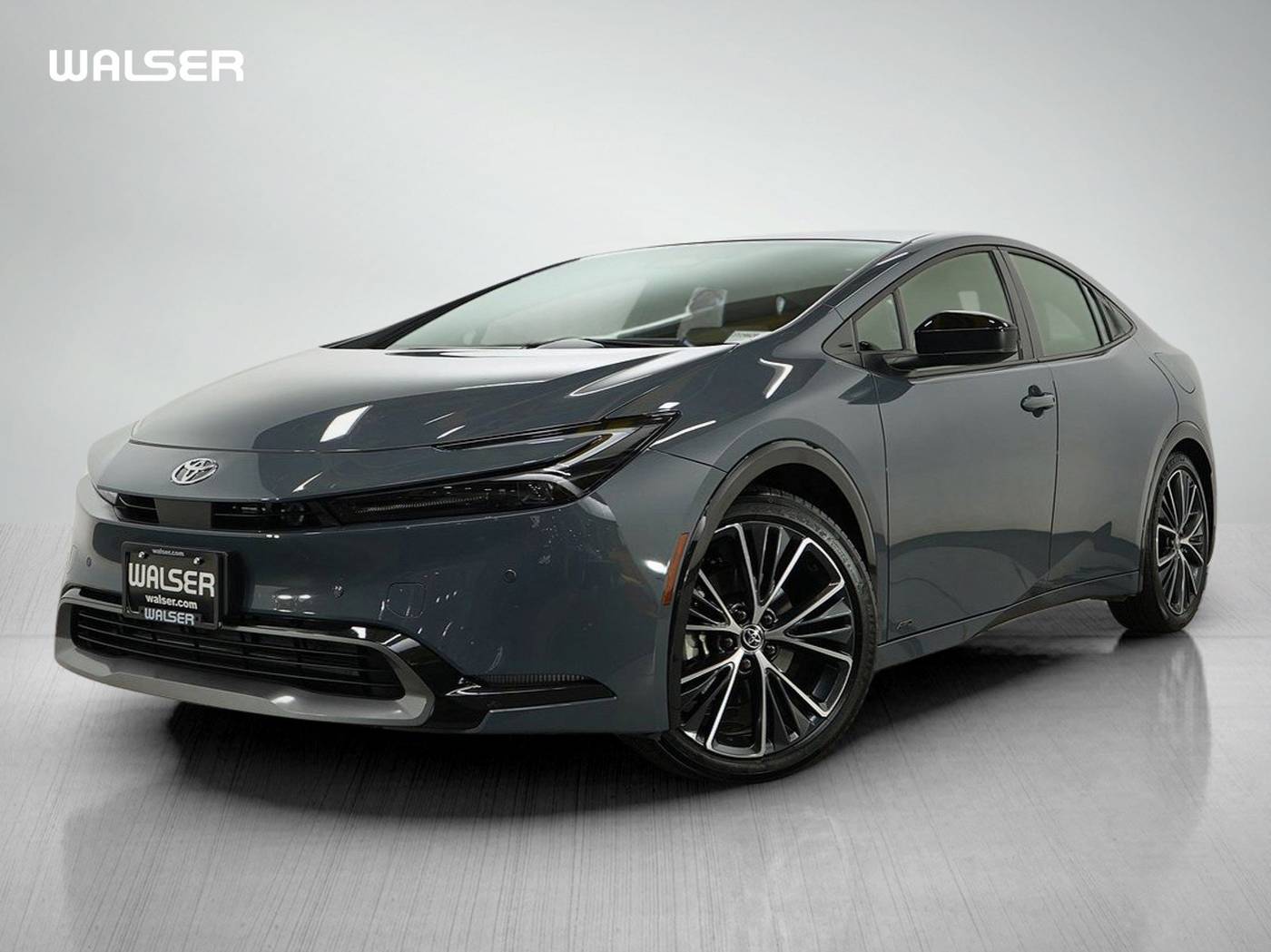 2024 Toyota Prius Limited — Hatchback — 11,423 mi — Bloomington, MN