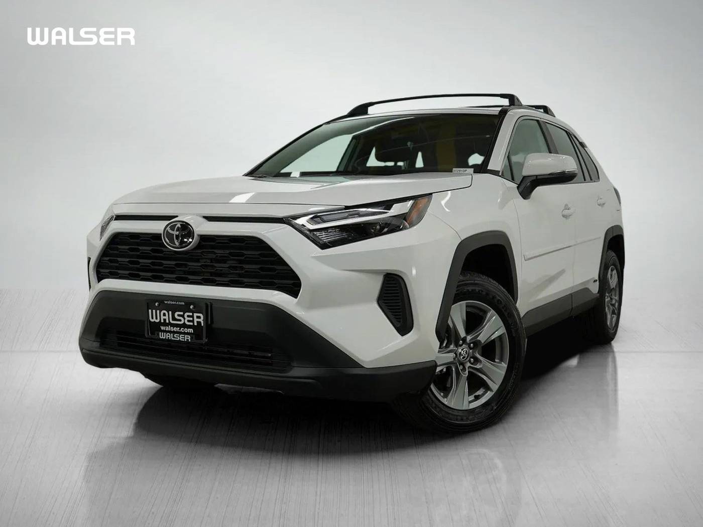 2025 Toyota RAV4 Hybrid XLE — SUV — 9,926 mi — Bloomington, MN