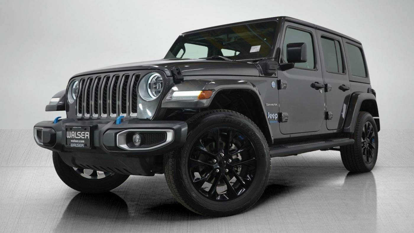 2023 Jeep Wrangler Sahara 4xe — SUV — 17,154 mi — Bloomington, MN