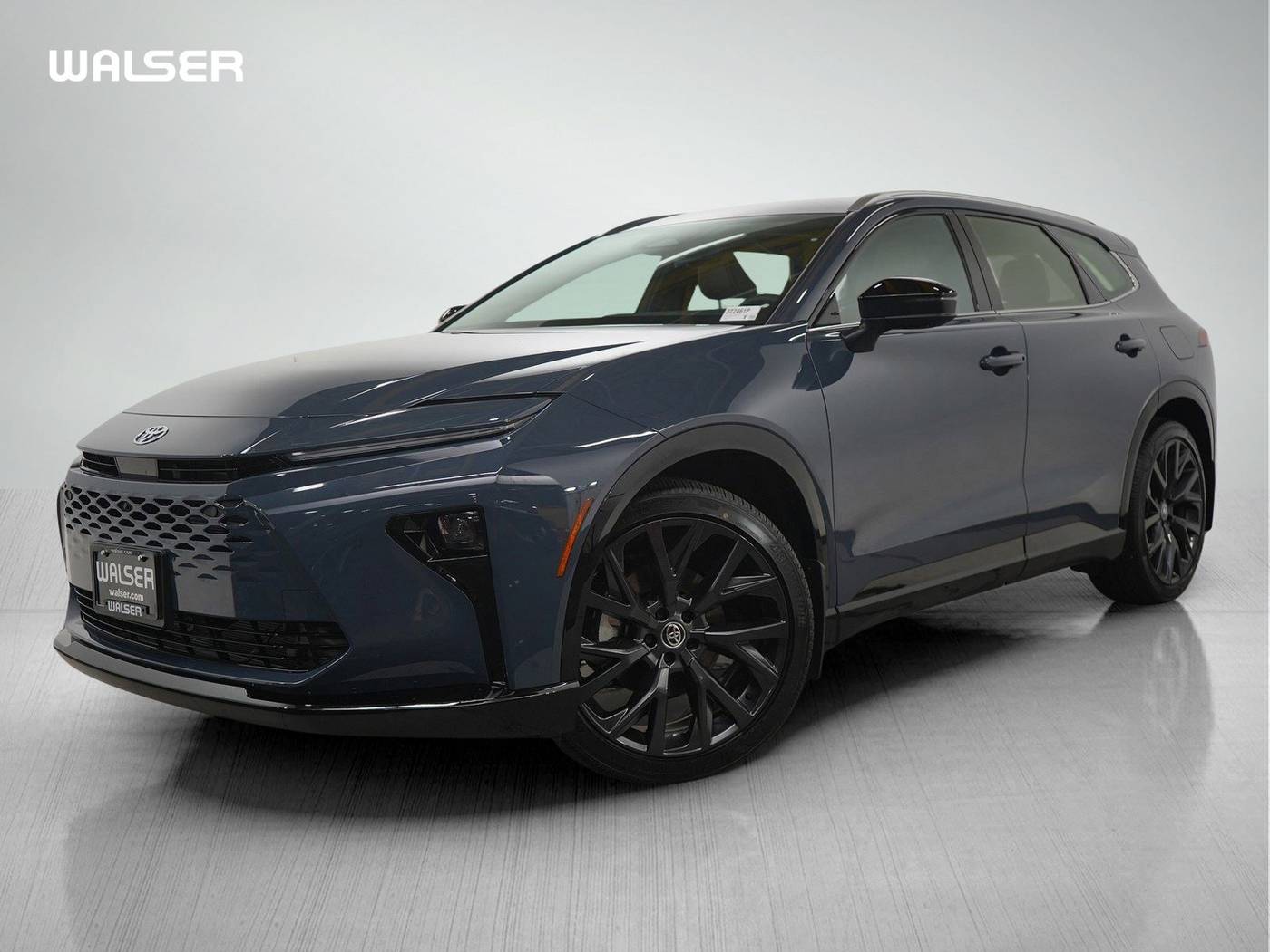 2025 Toyota Crown Signia Limited — SUV — 3,329 mi — Bloomington, MN