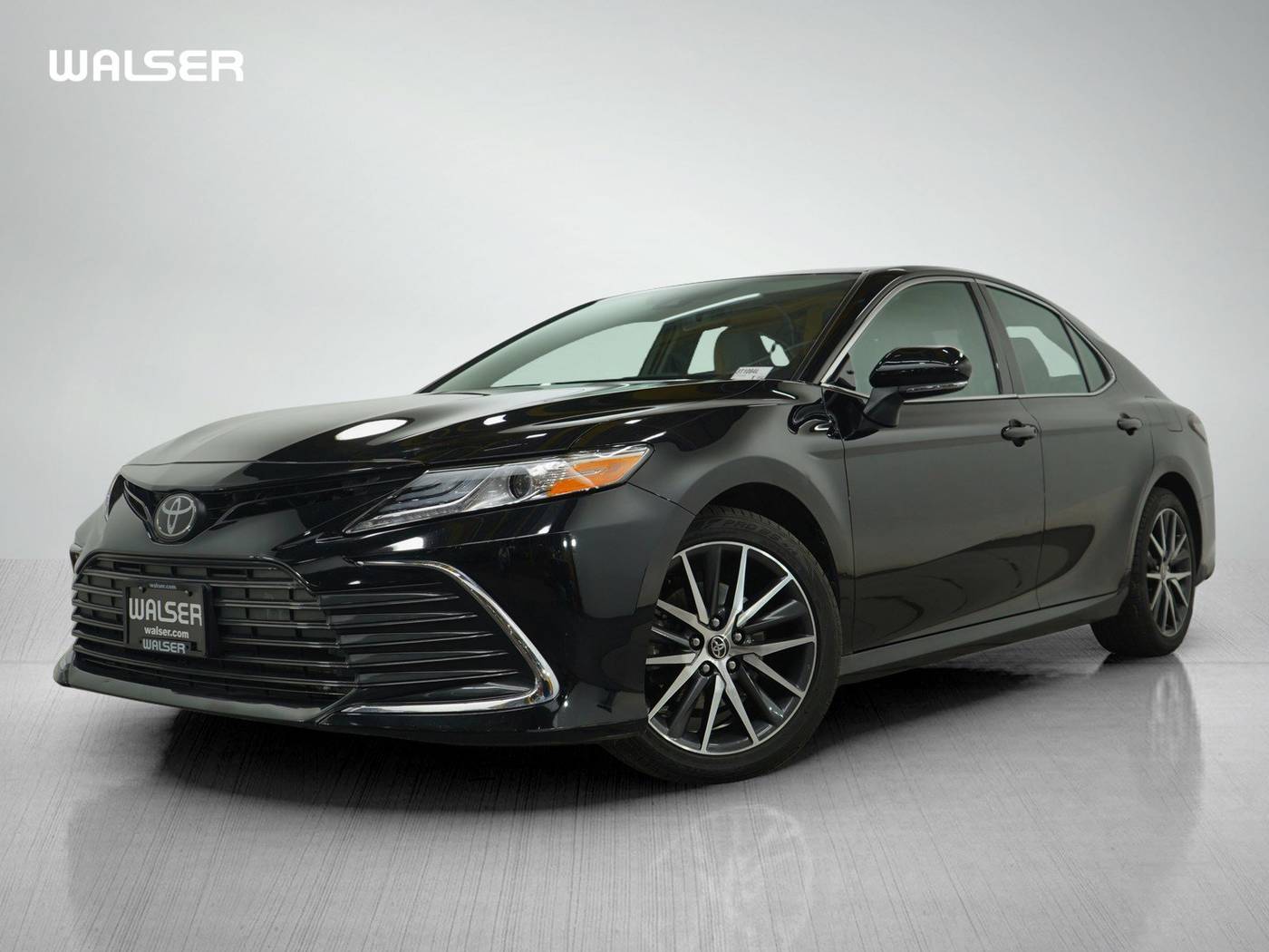 2021 Toyota Camry XLE — Sedan — 76,698 mi — Bloomington, MN