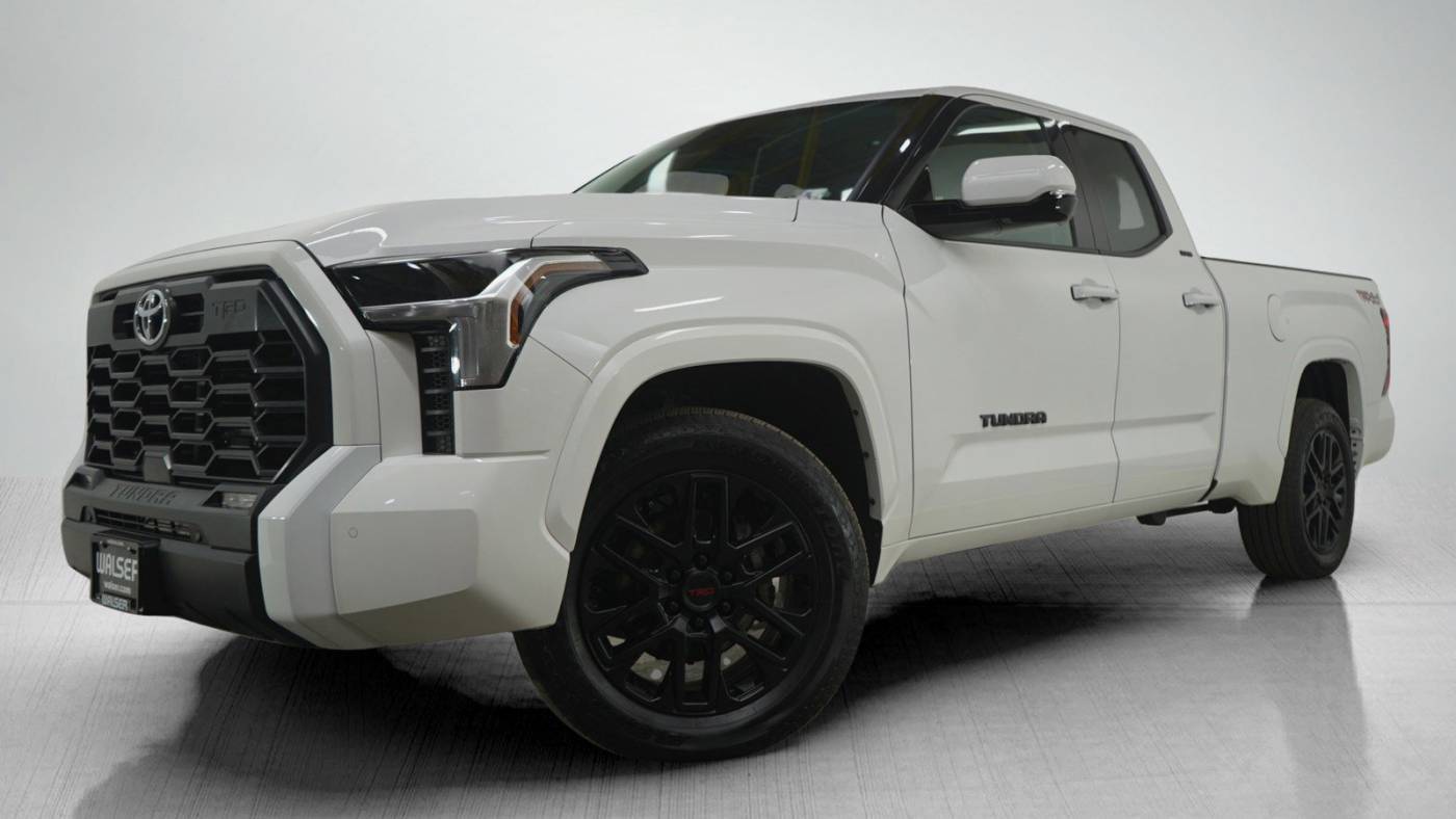 2022 Toyota Tundra SR5 — Pickup Truck — 19,595 mi — Bloomington, MN