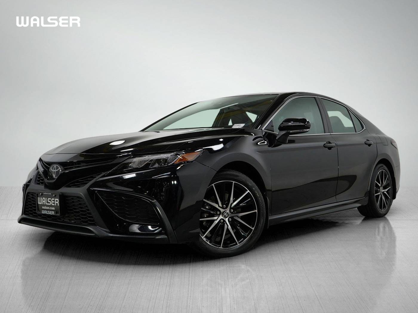 2023 Toyota Camry SE — Sedan — 9,392 mi — Bloomington, MN