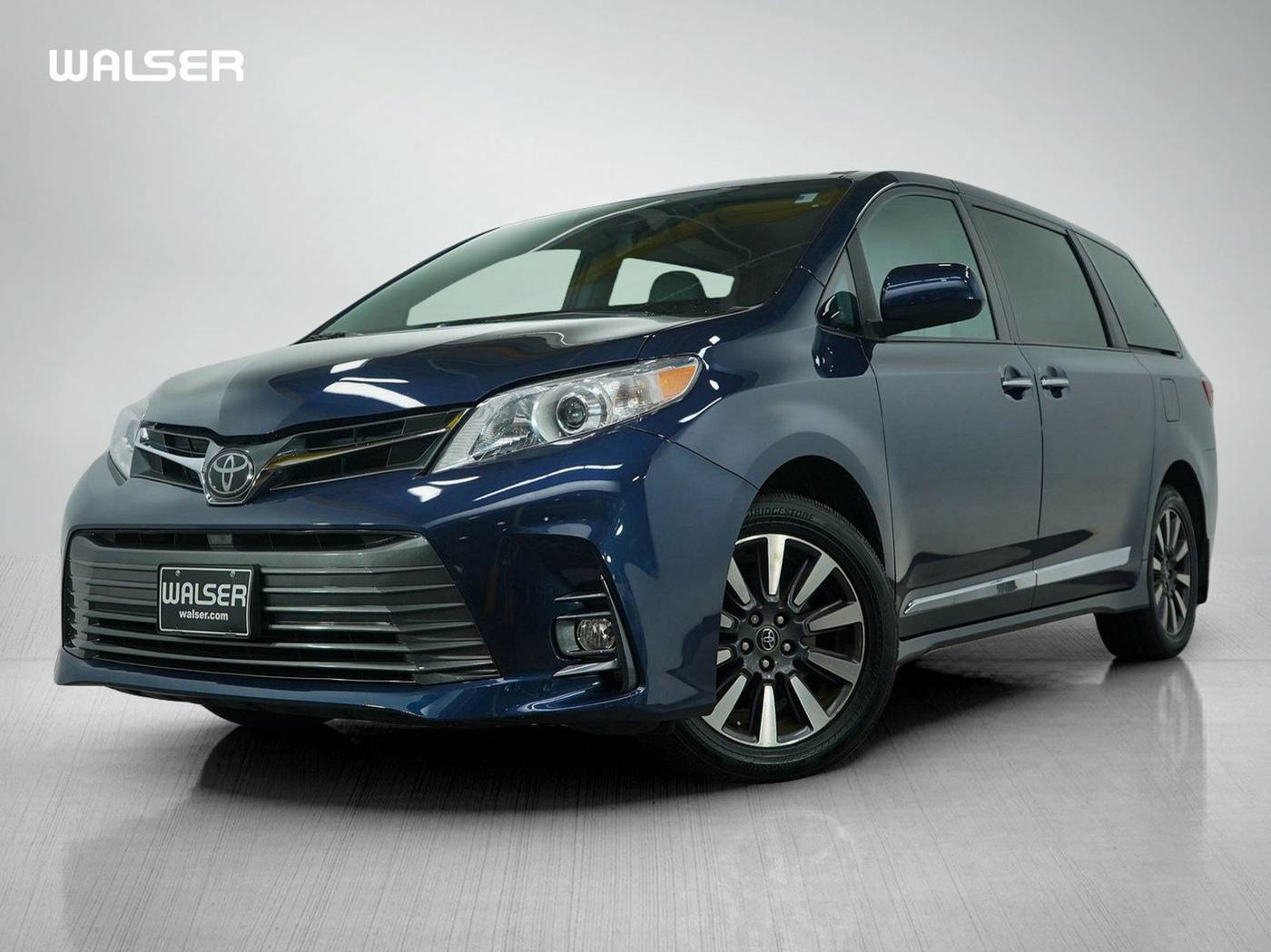 2019 Toyota Sienna XLE Premium — Minivan — 68,164 mi — Bloomington, MN
