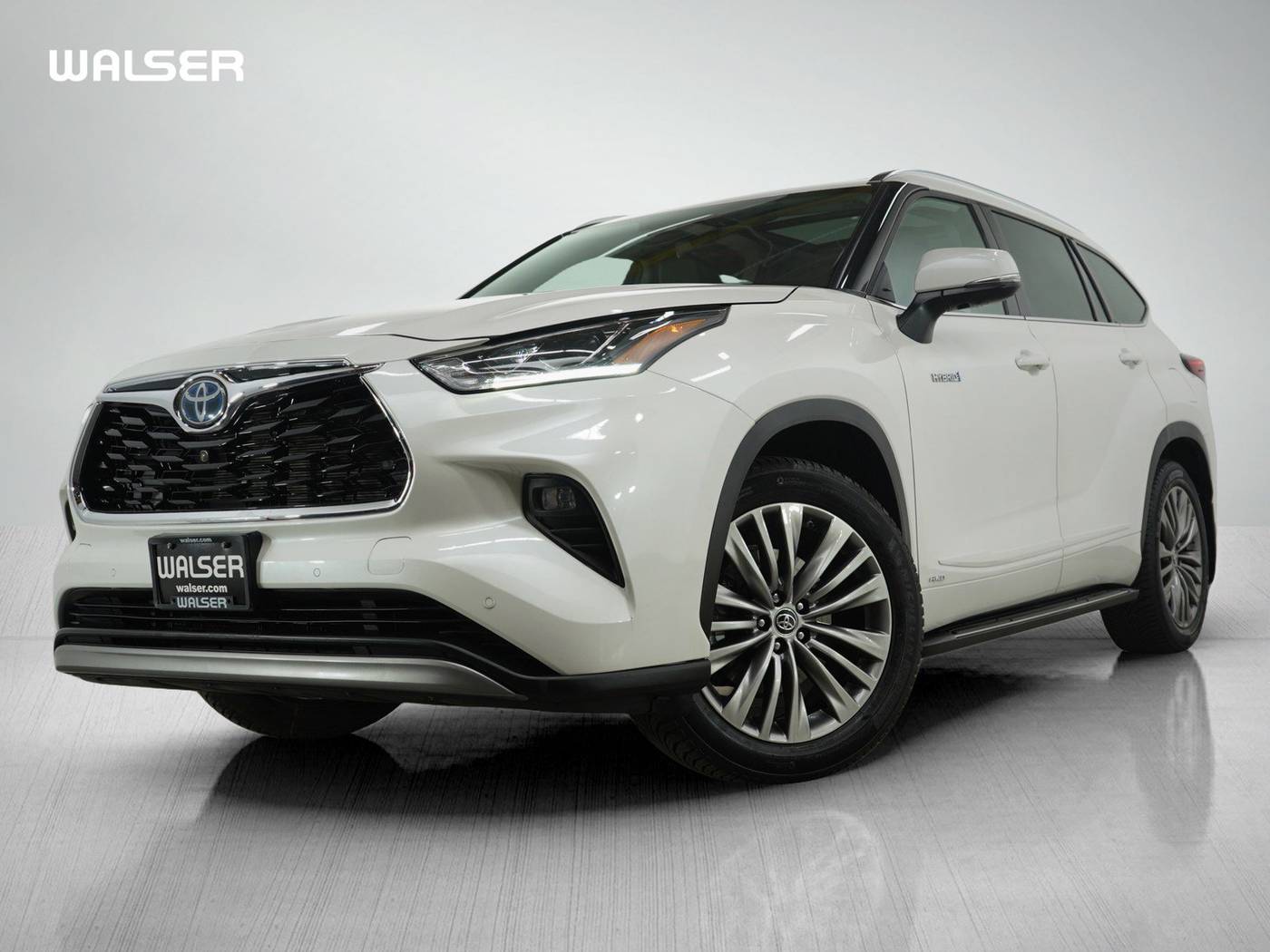 2021 Toyota Highlander Hybrid Platinum — SUV — 70,368 mi — Bloomington, MN