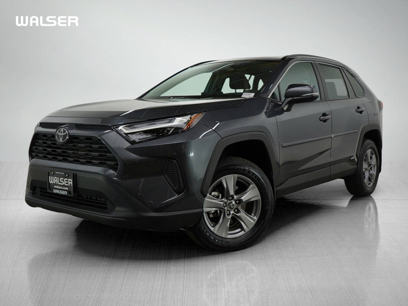 2025 Toyota RAV4 Hybrid XLE — SUV — 3,701 mi — Bloomington, MN