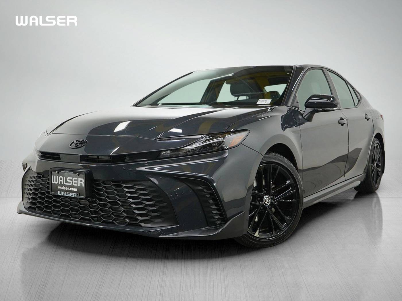 2025 Toyota Camry Hybrid SE — Sedan — 4,414 mi — Bloomington, MN