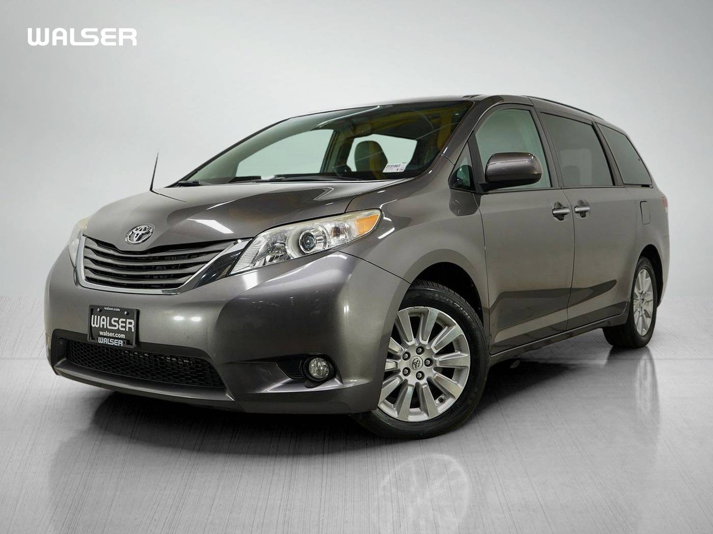 2014 Toyota Sienna XLE — Minivan — 119,428 mi — Bloomington, MN