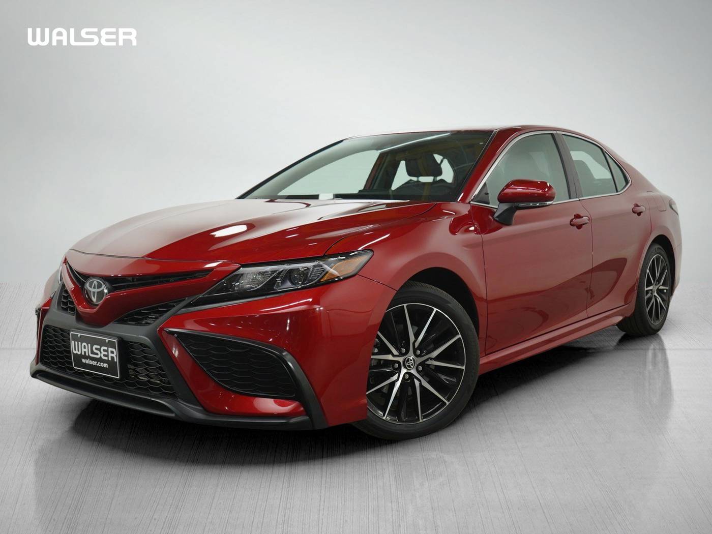 2024 Toyota Camry SE — Sedan — 25,687 mi — Bloomington, MN