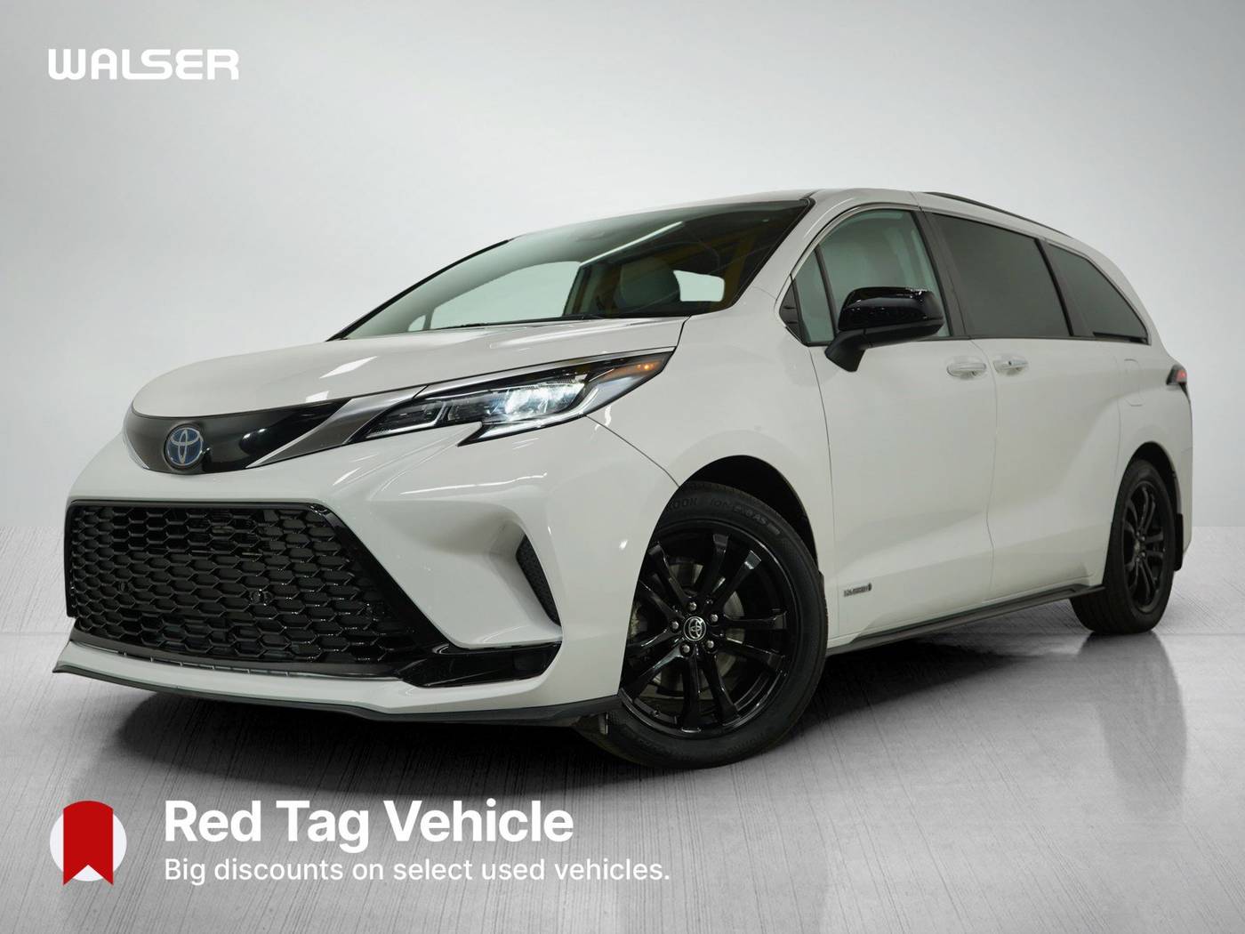 2021 Toyota Sienna LE — Minivan — 66,300 mi — Bloomington, MN