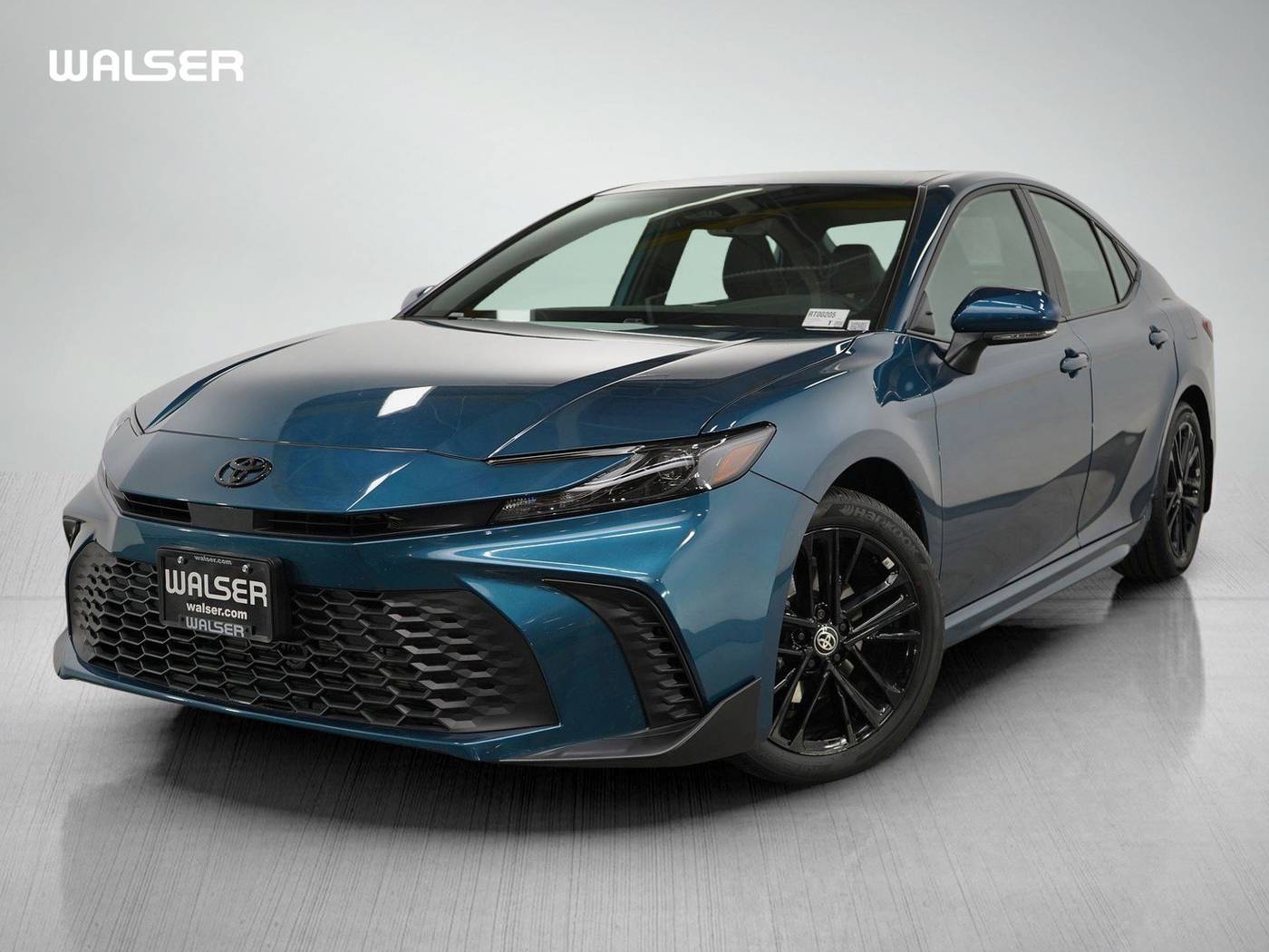 2025 Toyota Camry SE — Sedan — 7,184 mi — Bloomington, MN