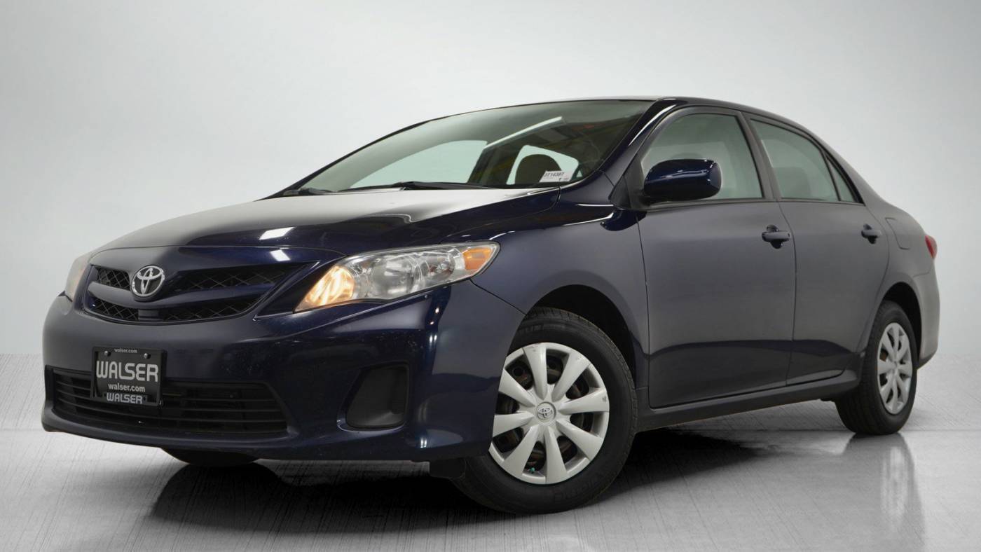 2011 Toyota Corolla LE — Sedan — 182,850 mi — Bloomington, MN