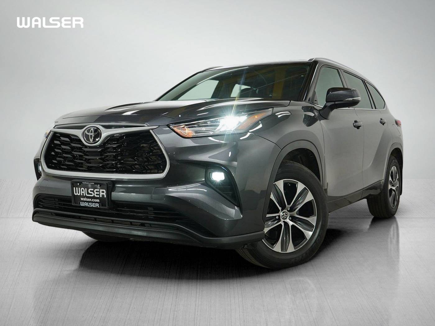 2022 Toyota Highlander XLE — SUV — 37,798 mi — Bloomington, MN