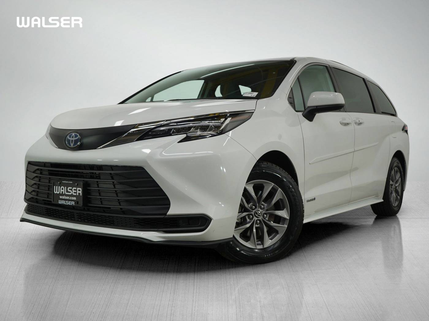 2021 Toyota Sienna LE — Minivan — 41,652 mi — Bloomington, MN