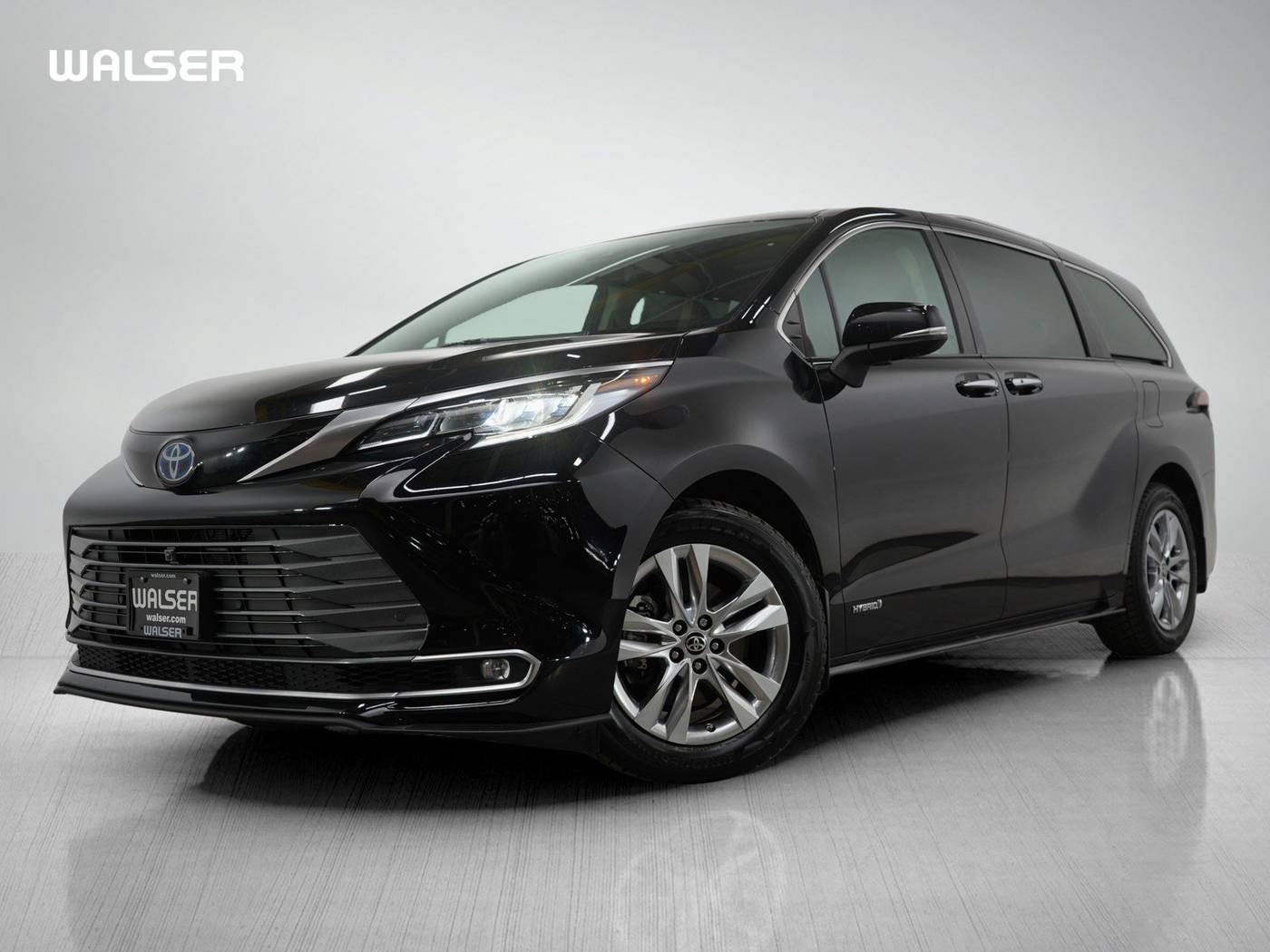 2021 Toyota Sienna XLE — Minivan — 54,440 mi — Bloomington, MN