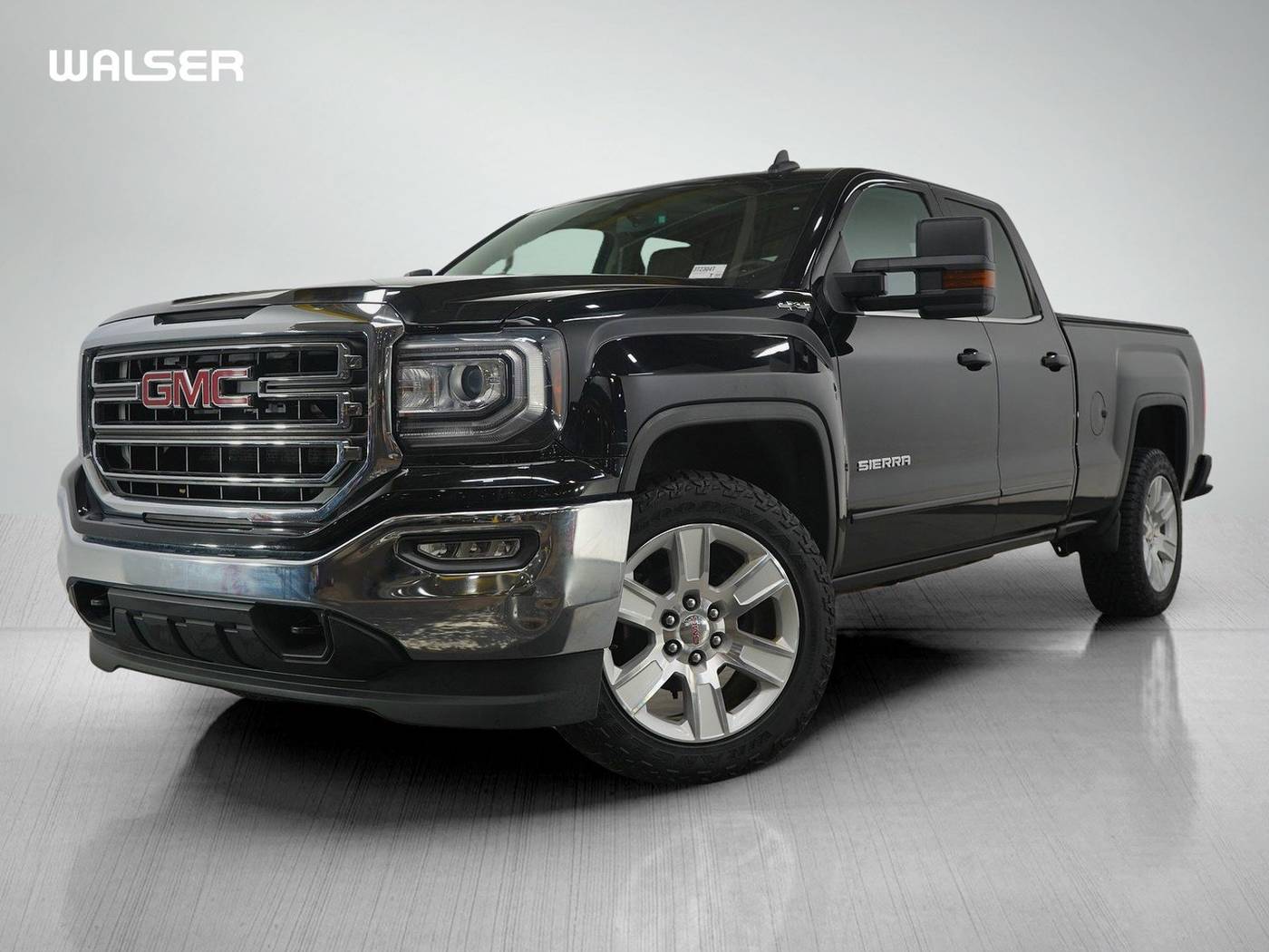 2016 GMC Sierra 1500 SLE — Pickup Truck — 108,726 mi — Bloomington, MN