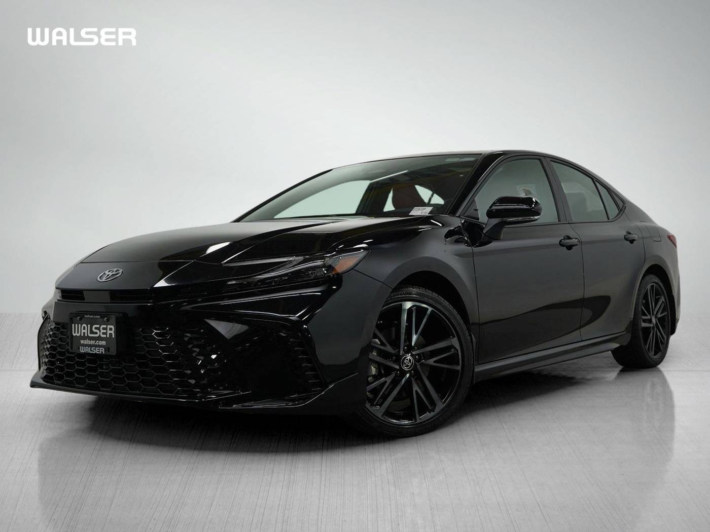 2025 Toyota Camry Hybrid XSE — Sedan — 5,272 mi — Bloomington, MN
