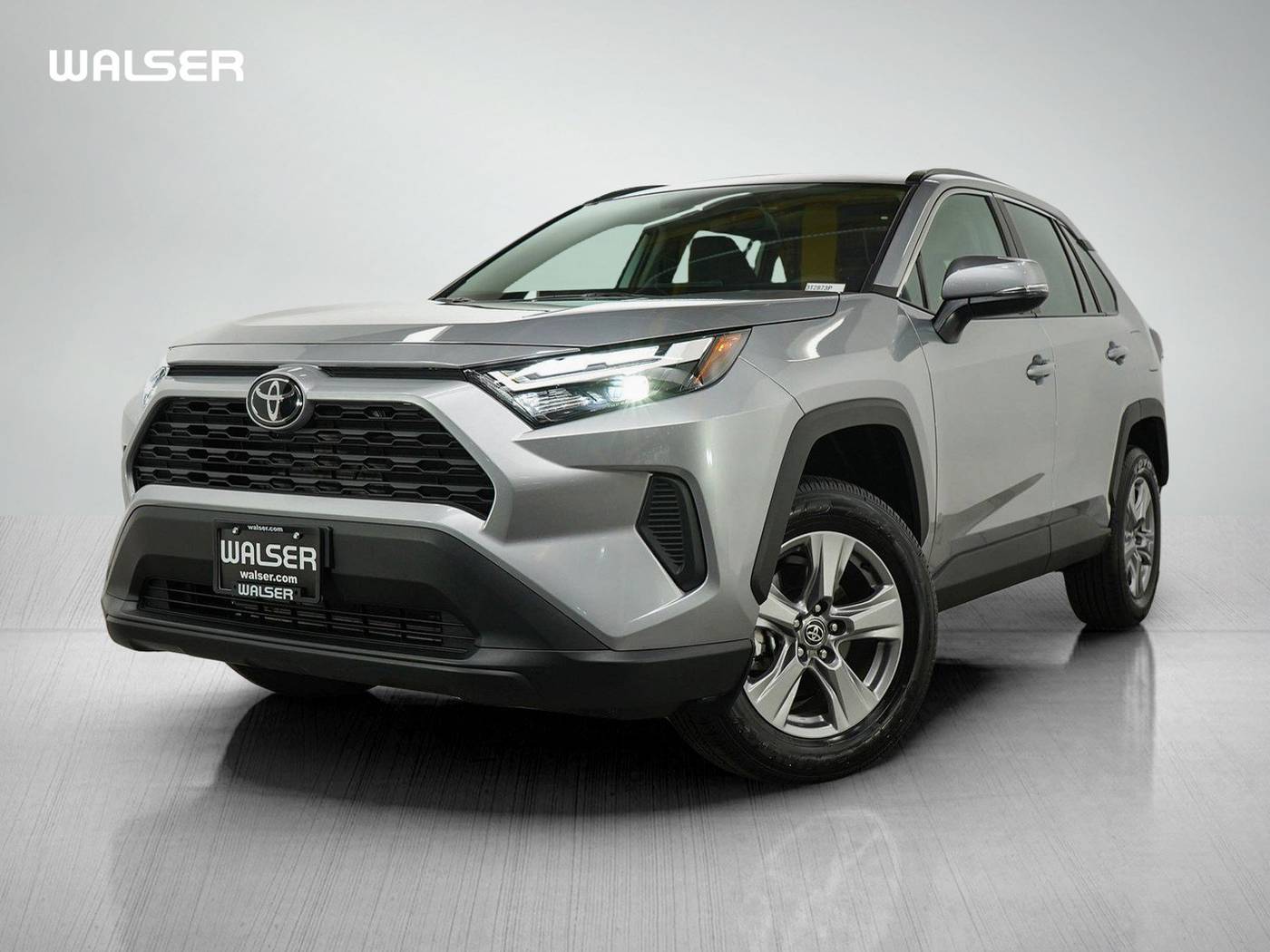 2025 Toyota RAV4 XLE — SUV — 2,538 mi — Bloomington, MN