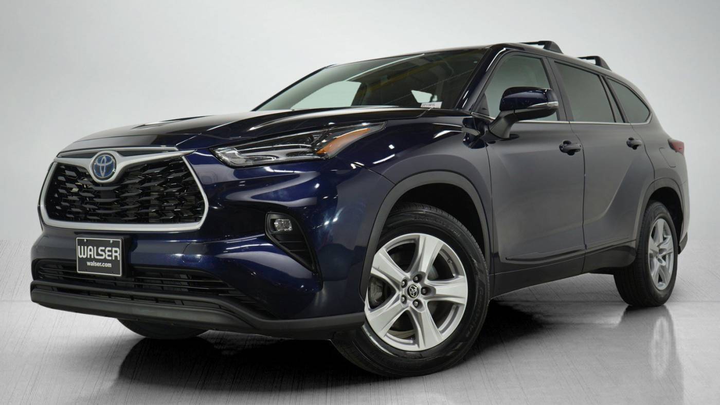 2023 Toyota Highlander Hybrid LE