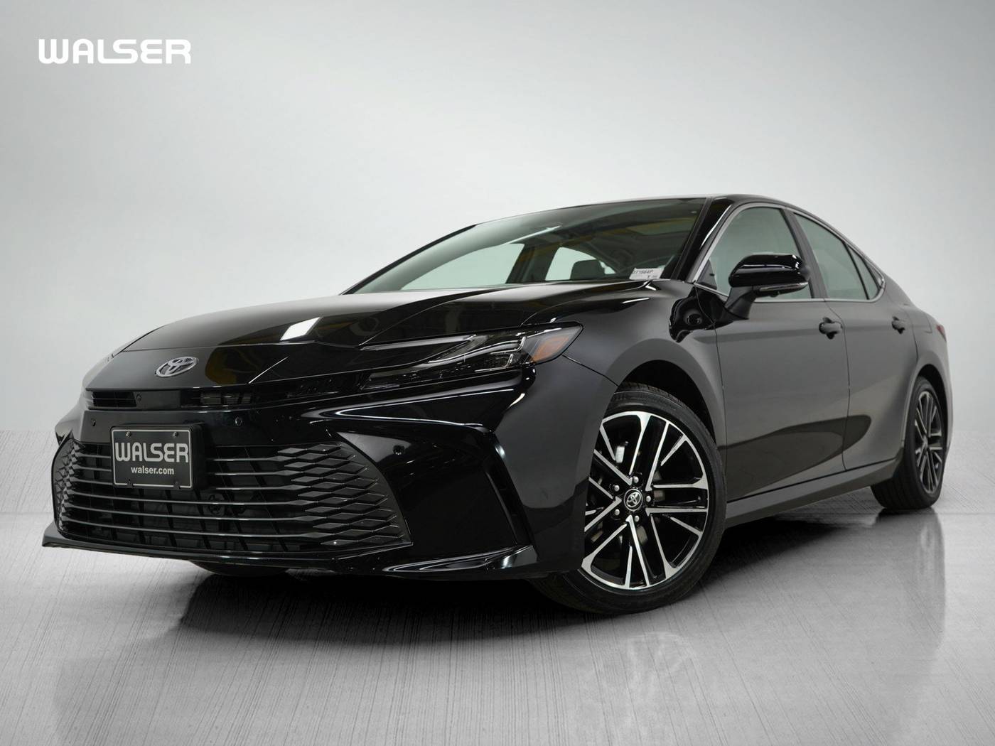 2025 Toyota Camry XLE — Sedan — 8,730 mi — Bloomington, MN