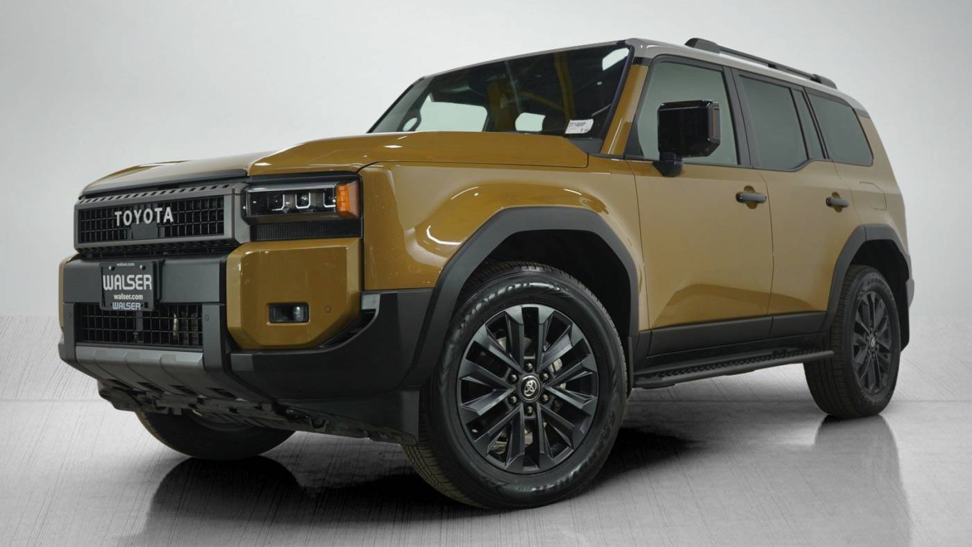 2024 Toyota Land Cruiser Base — SUV — 5,725 mi — Bloomington, MN