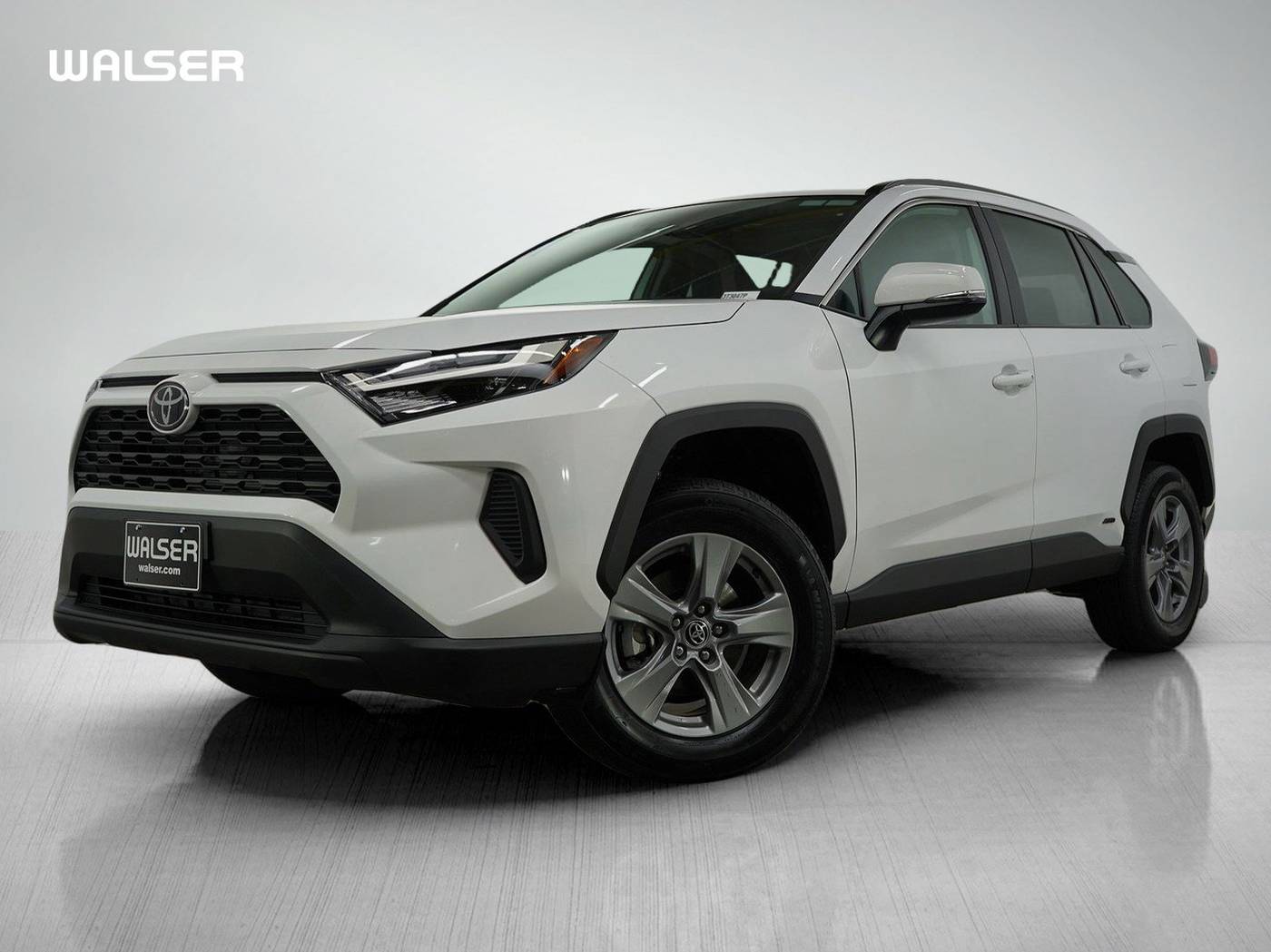 2025 Toyota RAV4 Hybrid XLE — SUV — 4,419 mi — Bloomington, MN