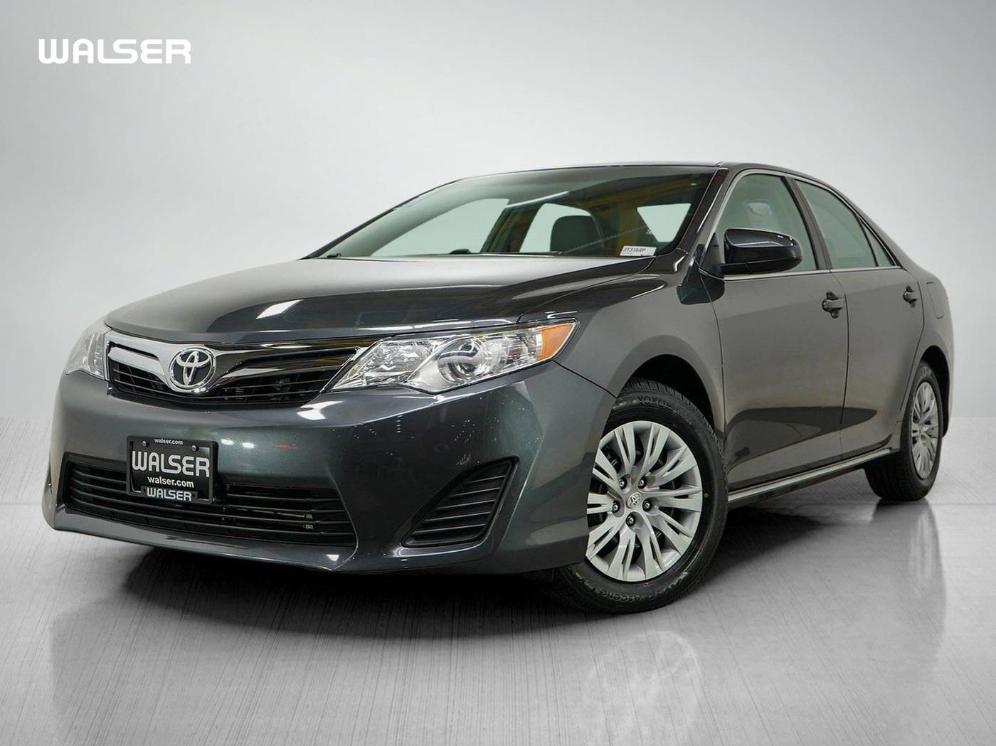 2013 Toyota Camry LE — Sedan — 47,529 mi — Bloomington, MN