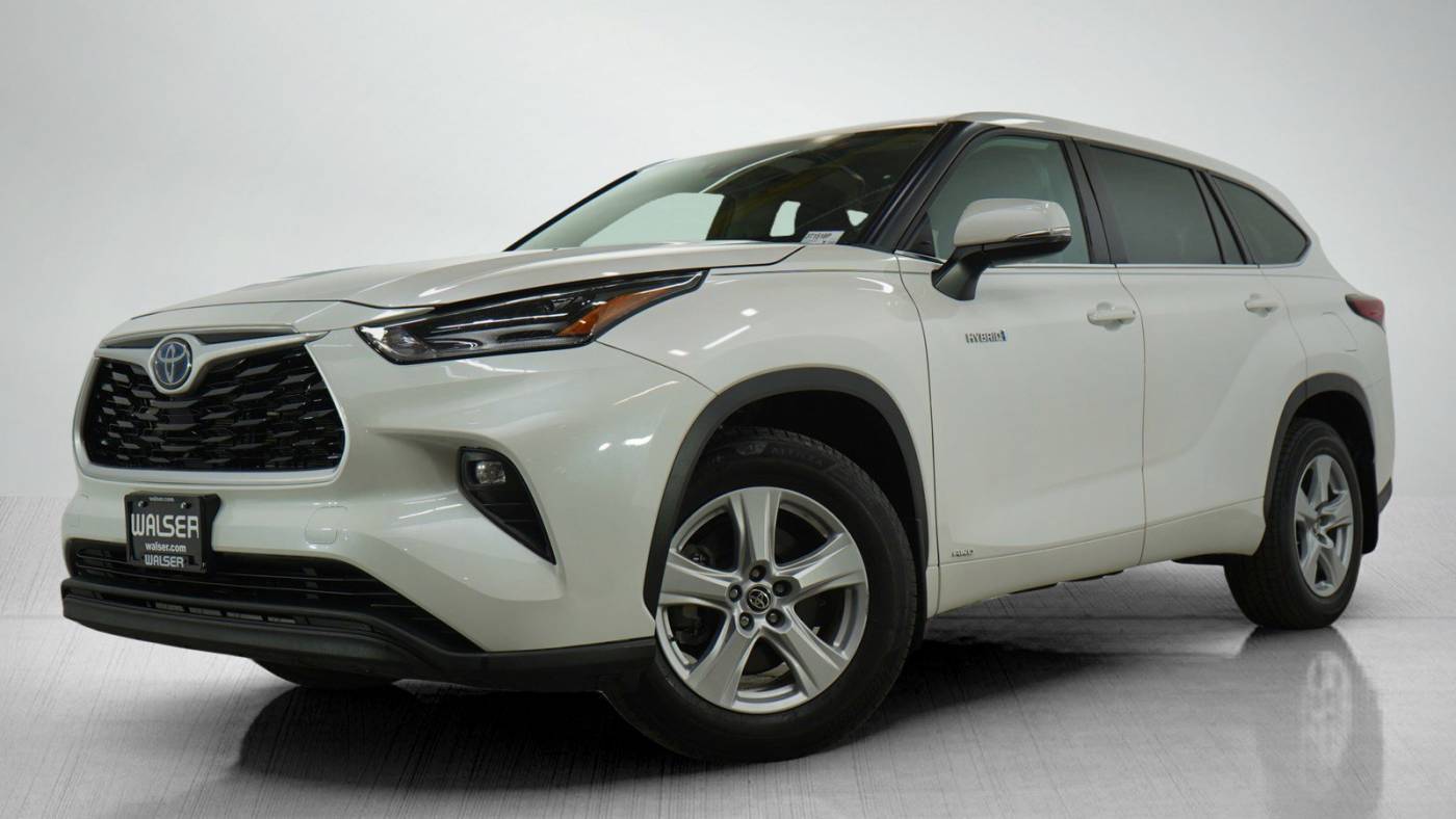 2021 Toyota Highlander Hybrid LE — SUV — 111,559 mi — Bloomington, MN