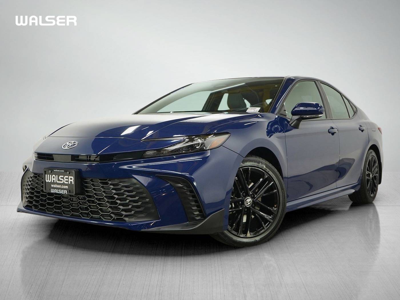 2025 Toyota Camry Hybrid SE — Sedan — 5,090 mi — Bloomington, MN