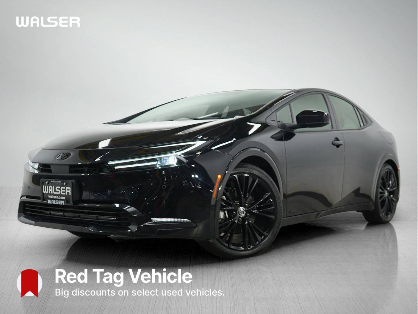 2025 Toyota Prius Limited — Hatchback — 8,829 mi — Bloomington, MN