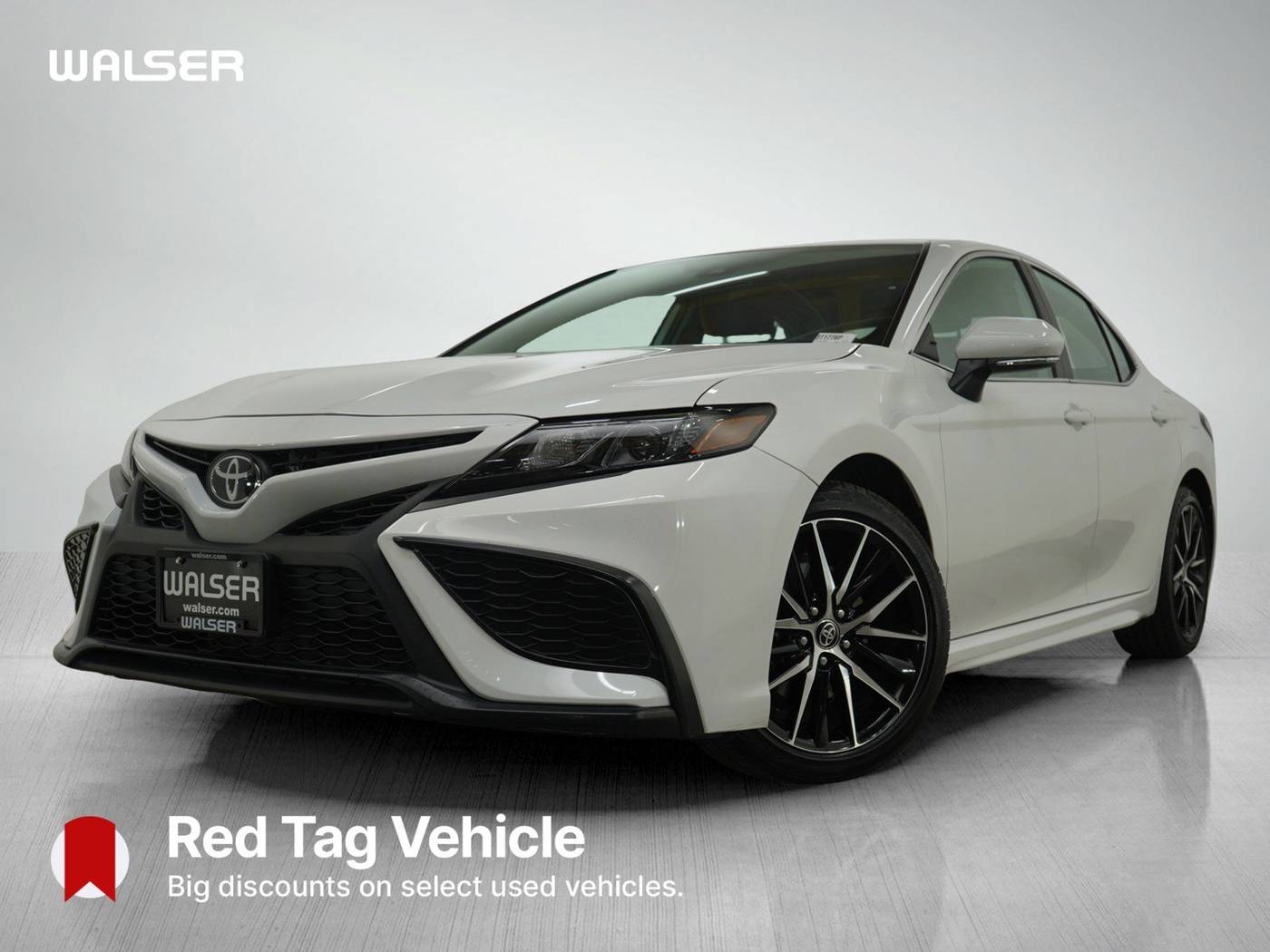 2024 Toyota Camry SE — Sedan — 21,601 mi — Bloomington, MN