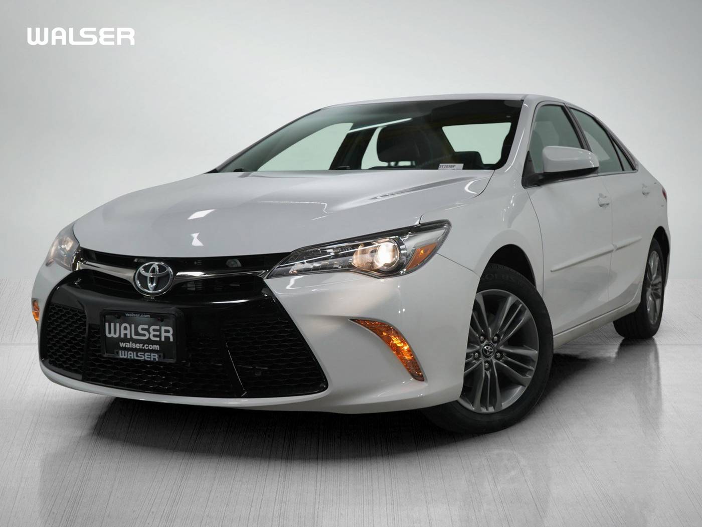 2017 Toyota Camry SE — Sedan — 63,071 mi — Bloomington, MN