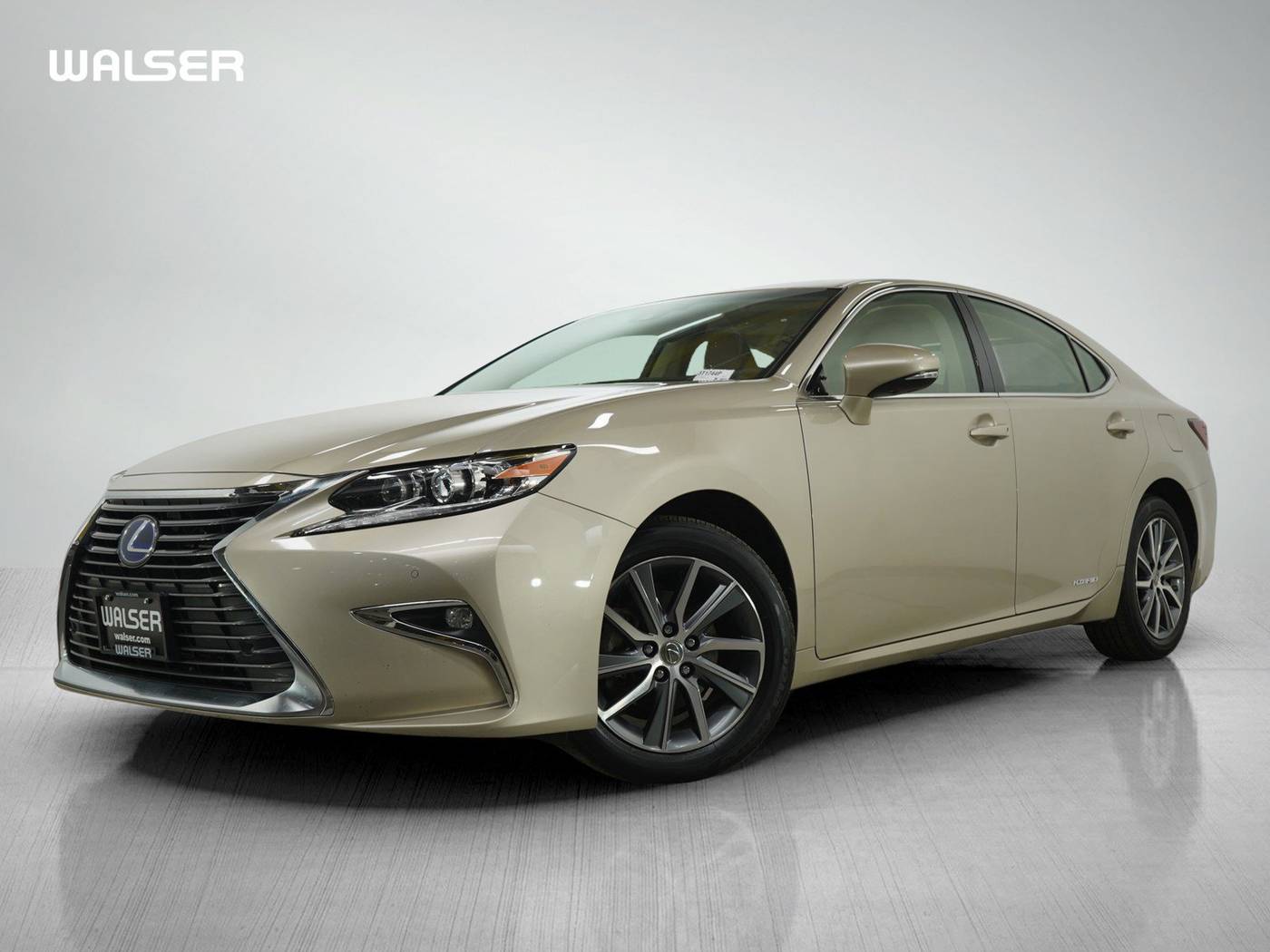2017 Lexus ES ES 300h — Sedan — 60,000 mi — Bloomington, MN