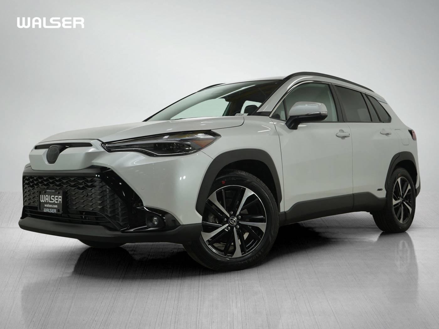 2024 Toyota Corolla Cross Hybrid XSE — SUV — 4,900 mi — Bloomington, MN