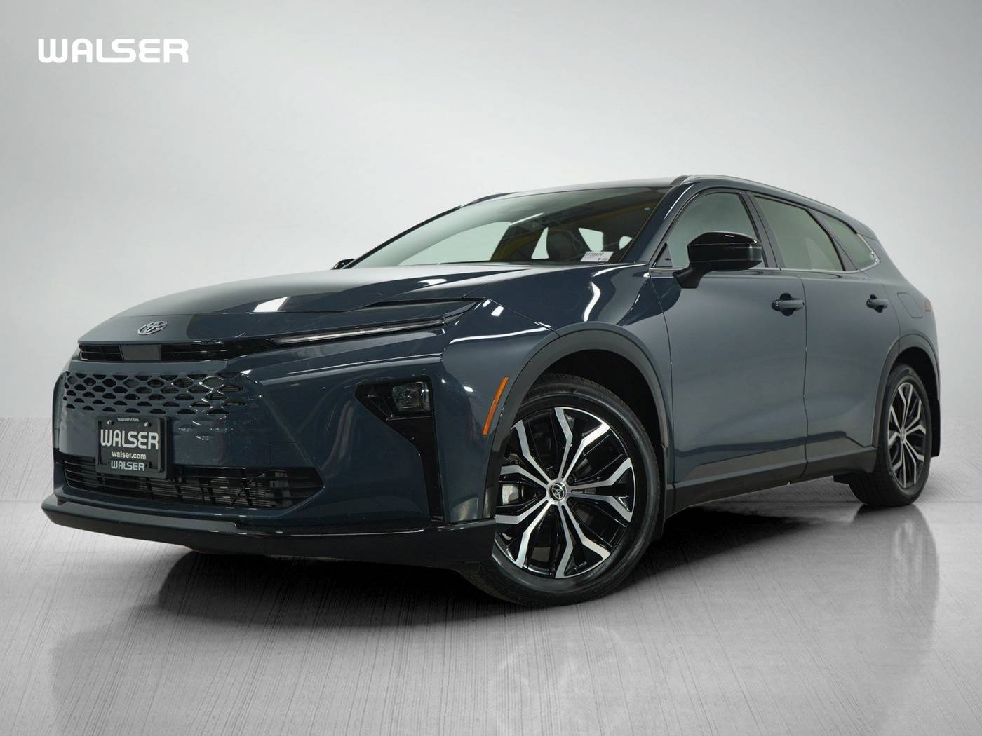 2025 Toyota Crown Signia XLE — SUV — 6,509 mi — Bloomington, MN